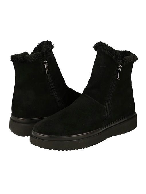 Ботинки замшевые