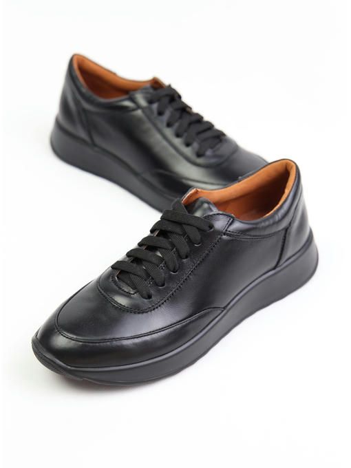 Кроссовки кожаные