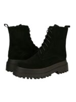 Ботинки замшевые