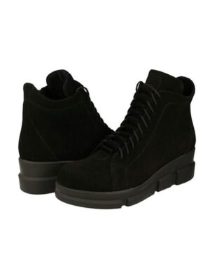 Ботинки замшевые