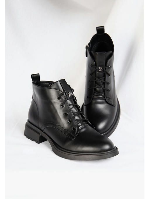 Ботинки кожаные