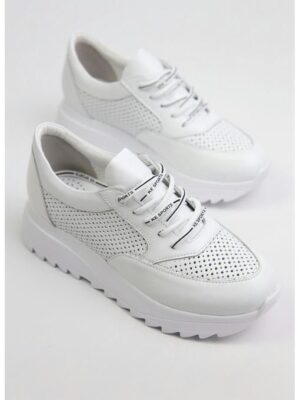 Кроссовки кожаные