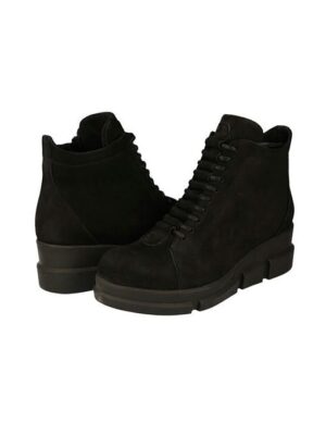 Ботинки нубуковые