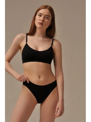 MY Топ женский TOP WITH CUP (1/50) (черный)