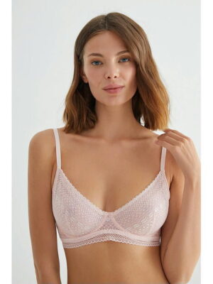 Бюстгальтер с мягкой чашкой INFINITY