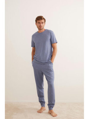 Домашний костюм