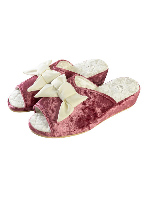 Тапочки на танкетке