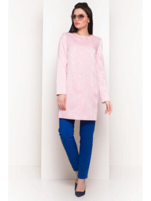 Свободный плащ со скрытой застежкой