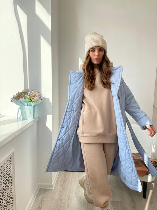 Пальто из стеганой плащевки в ромб