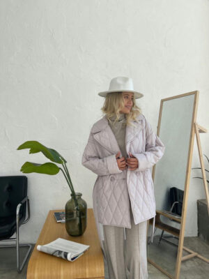 Демисезонная куртка из плащевки