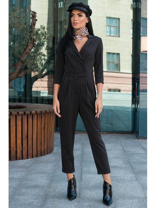 Комбинезон в полоску из костюмной ткани