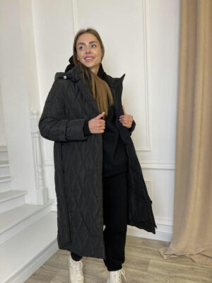 Стеганый пуховик