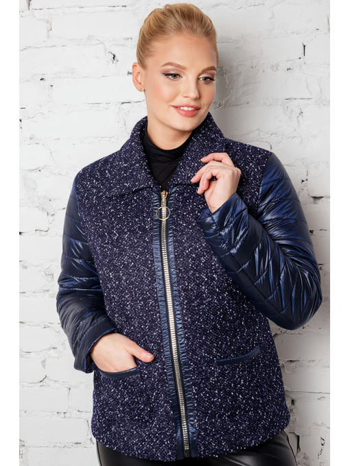 Женская куртка-пиджак на весну синяя с буклированными вставками