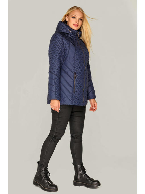 Демисезонная синяя женская куртка с отстежным капюшоном больших размеров — изображение 4