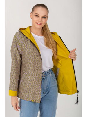 Женская стильная двухсторонная ветровка с горчично-бежевым принтом
