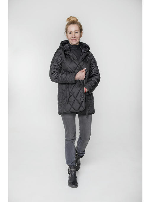 Демисезонная женская куртка с капюшоном черная — изображение 7