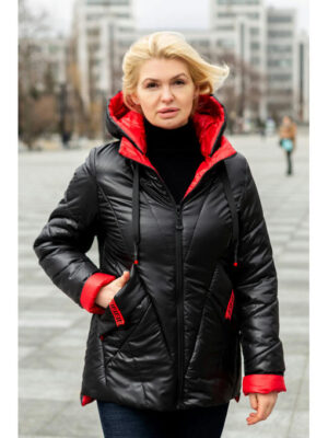 Черная куртка на сезон весна / осень больших размеров