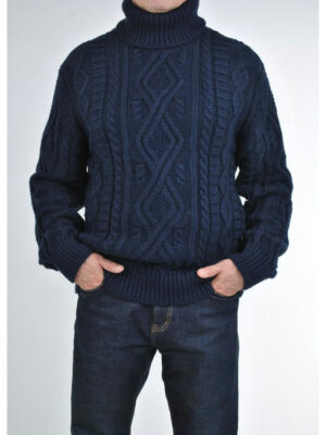 Зимний теплый мужской свитер темно-синий