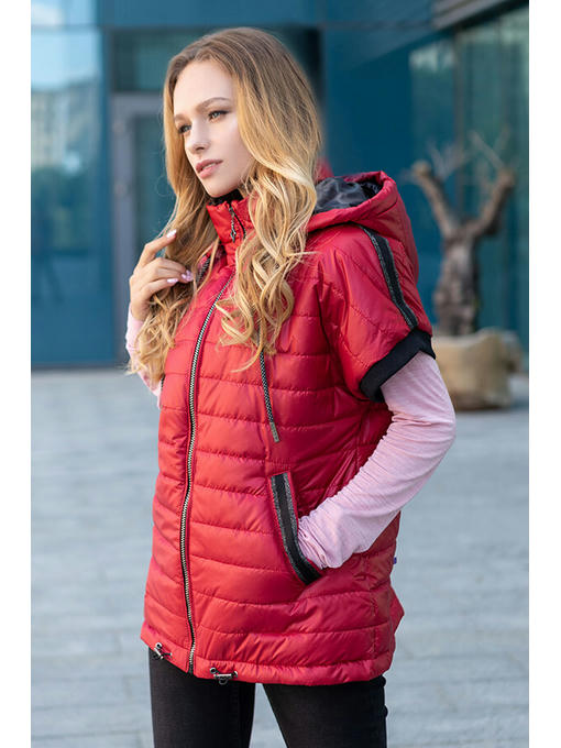 Жилетка женская стеганная красного цвета — изображение 4