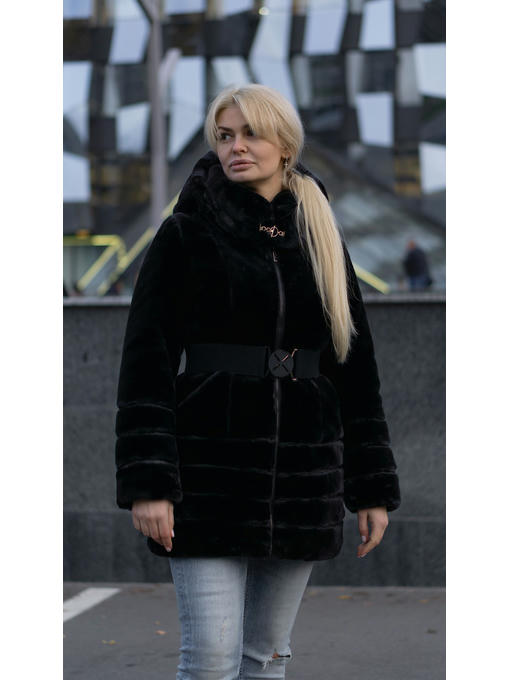 Черная эко-шуба c поясом на молнии — изображение 2
