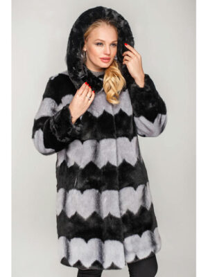 Удлиненная эко шуба с серо-голубым отливом под норку