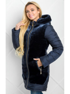 Зимняя длинная женская куртка с мехом и капюшоном
