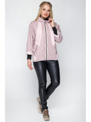 Стильная женская ветровка свободного кроя