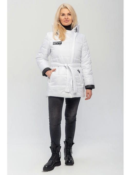 Демисезонная женская куртка с поясом белая больших размеров — изображение 5