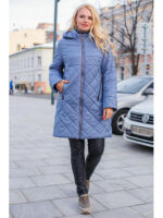 Демисезонная куртка больших размеров в цвете до колена