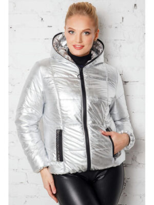 Короткая женская куртка весна / осень в цвете - серебро