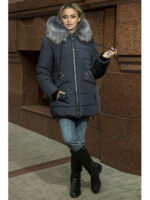 Теплая зимняя женская куртка в темно синем цвете