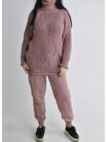 Женский теплый вязаный шерстяной костюм розовый