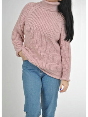 Удлиненный женский свитер крупной вязки с рукавом реглан цвета пудра