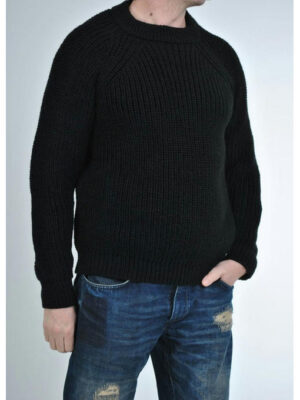 Шерстяной мужской свитер с рукавом реглан черный