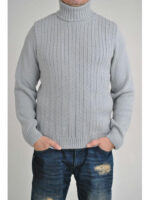 Зимний мужской свитер с косами серый