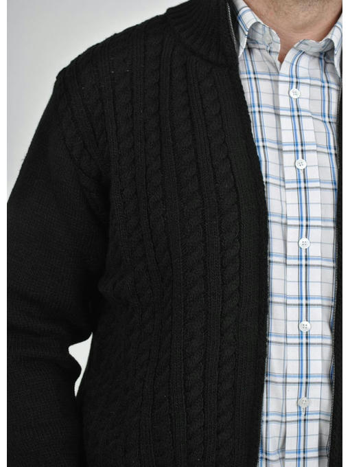 Мужская теплая вязанная кофта разъемной змейкой черного цвета — изображение 2