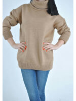 Женский зимний свитер оверсайз бежевый