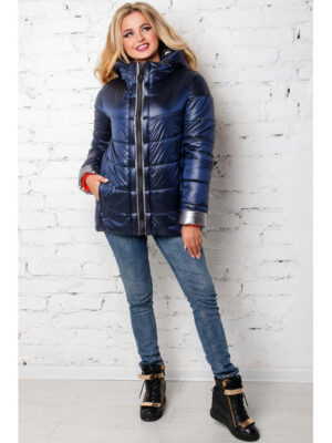 Стильная женская куртка в цвете синий-металлик