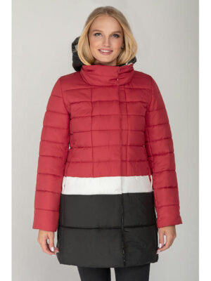 Женское пальто-куртка красное демисезон