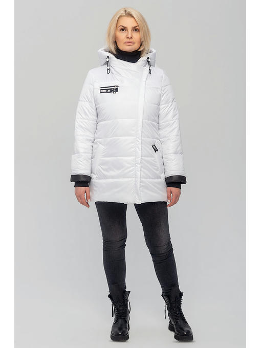 Демисезонная женская куртка с поясом белая больших размеров — изображение 3