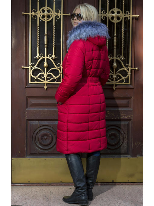 Зимнее пуховое пальто в красном цвете — изображение 3