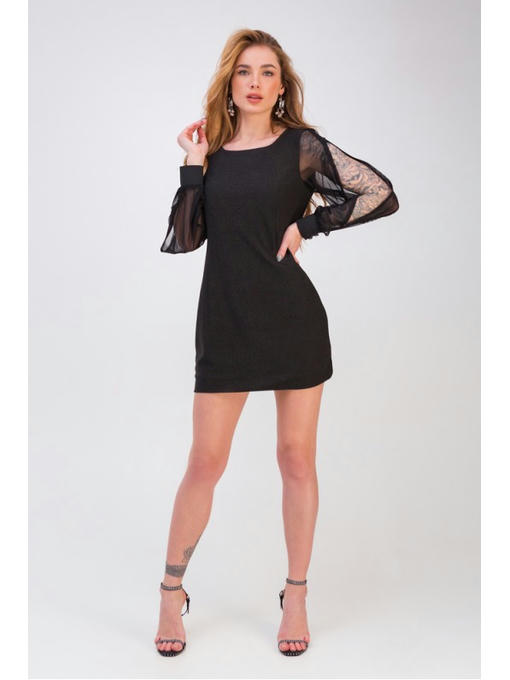 Короткое коктейльное платье черное