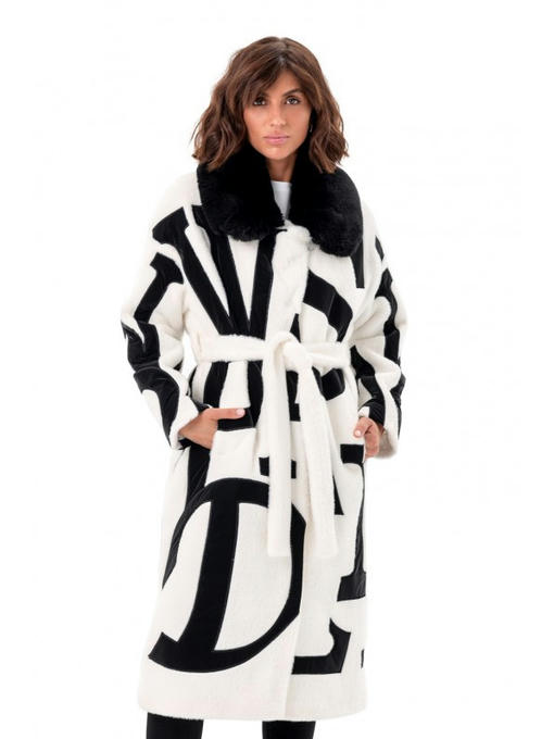 Дизайнерское пальто белое — изображение 2