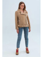 Короткая дубленка бежевая