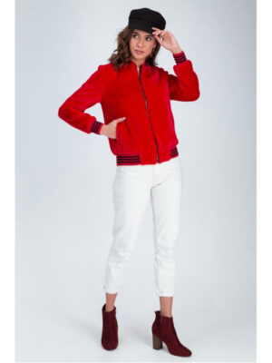 Бомбер из эко меха красный