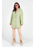 Двубортное пальто соты фисташка