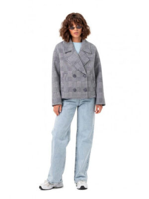 Короткое оверсайз пальто серый-розовая полоса