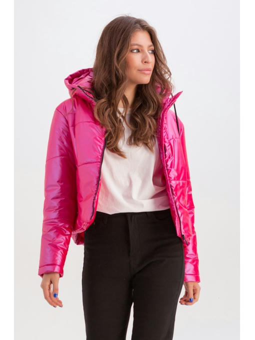 Короткая куртка с капюшоном малиновая — изображение 3