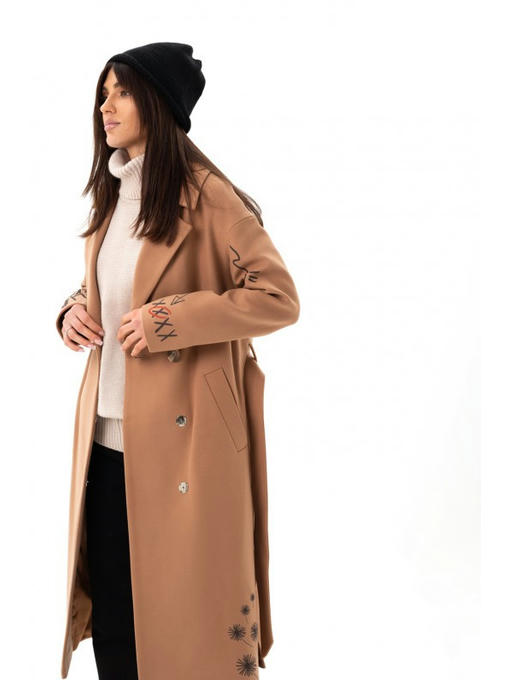 Пальто с дизайнерским рисунком кэмел скетч — изображение 3