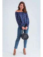 Блузка с открытыми плечами сине-розовая